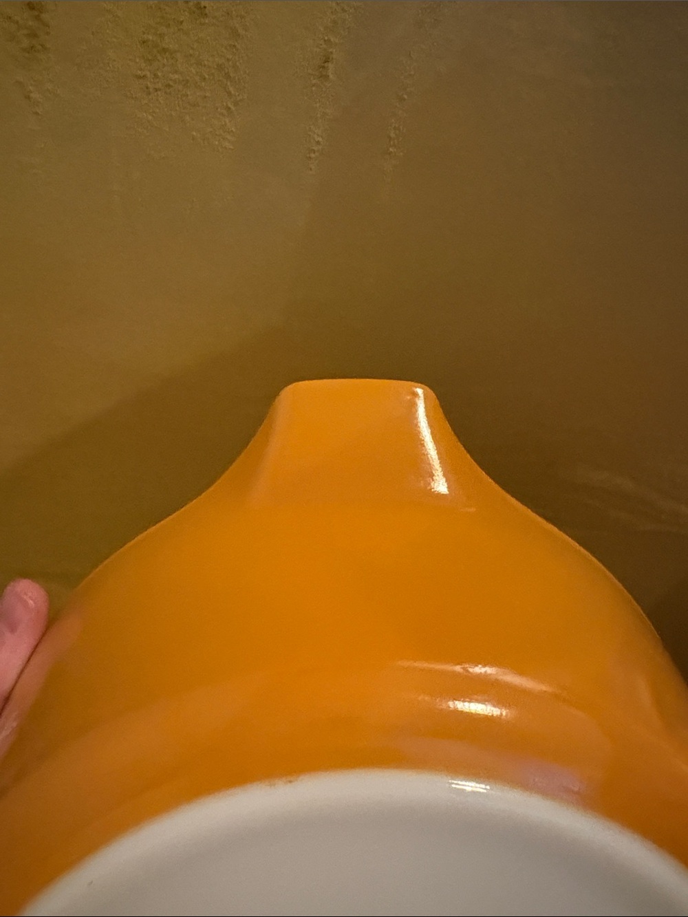 Vintage PYREX Butterfly Gold Round Casserole Dish with Lid #475 (2L) - Picture 9 of 12